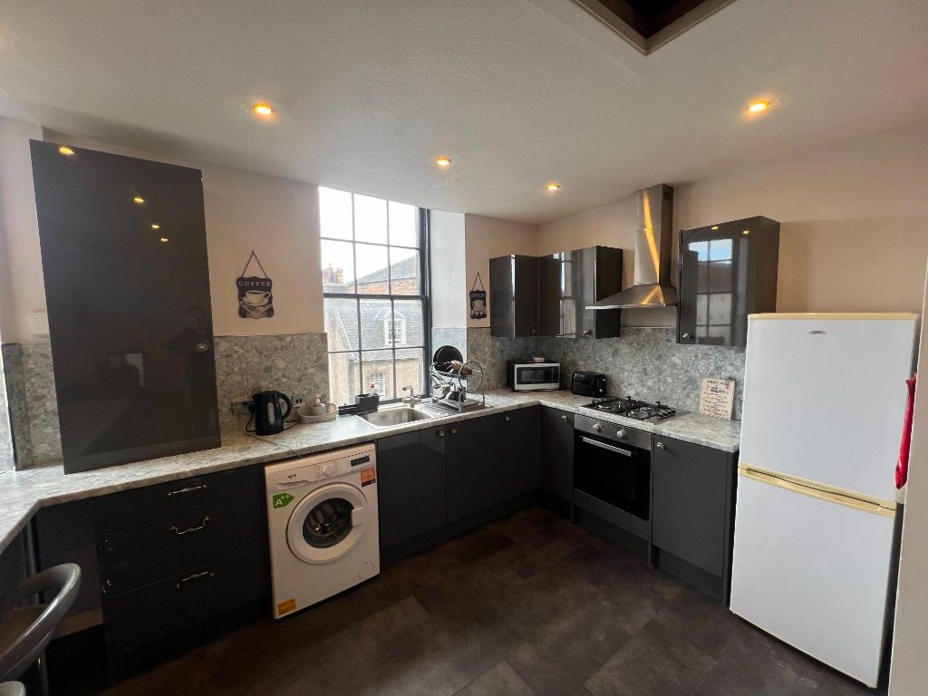 Property photo 2 of 18 Photo 2