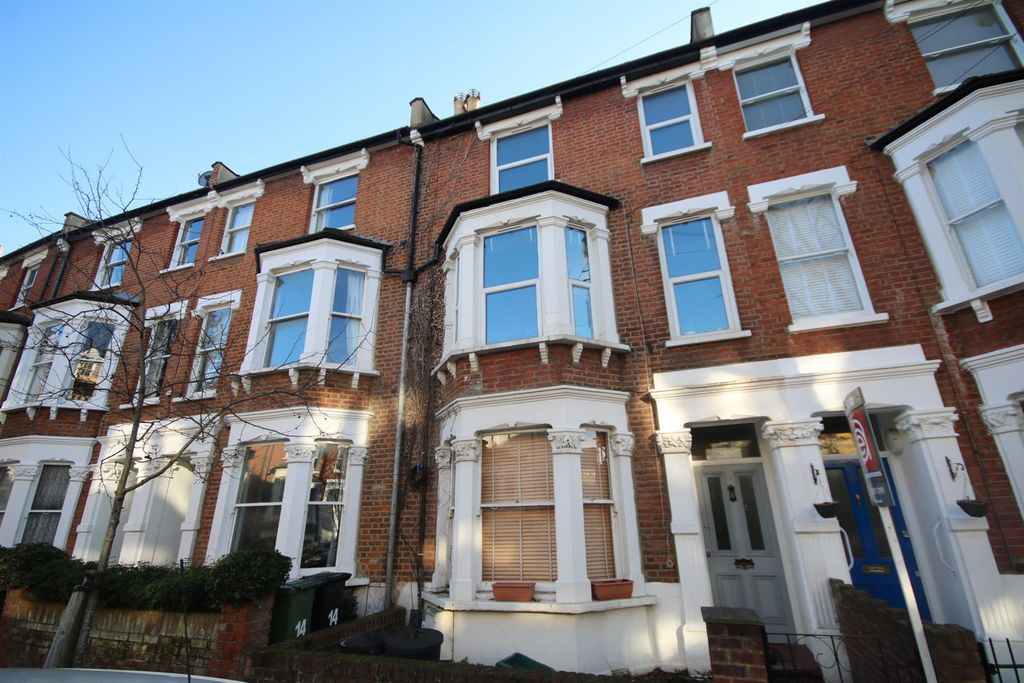 Property photo 1 of 12
