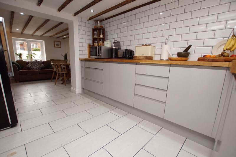Property photo 3 of 21 Kitchen Diner