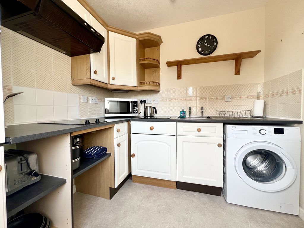 Additional image 8 of 1 bed flat for saleFairacres Road, Didcot OX11