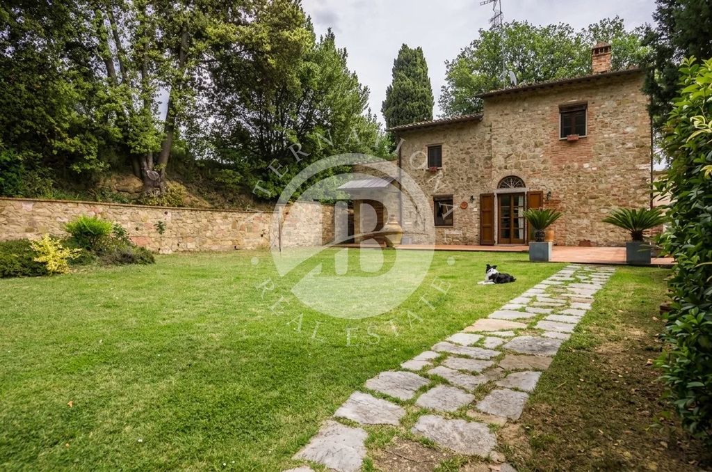 Property photo 3 of 31