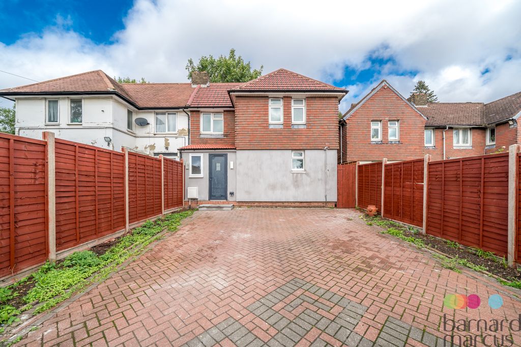 Property photo 1 of 21