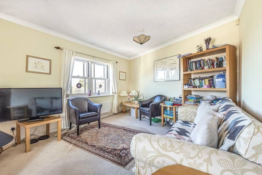 Property photo 3 of 12 Living Room