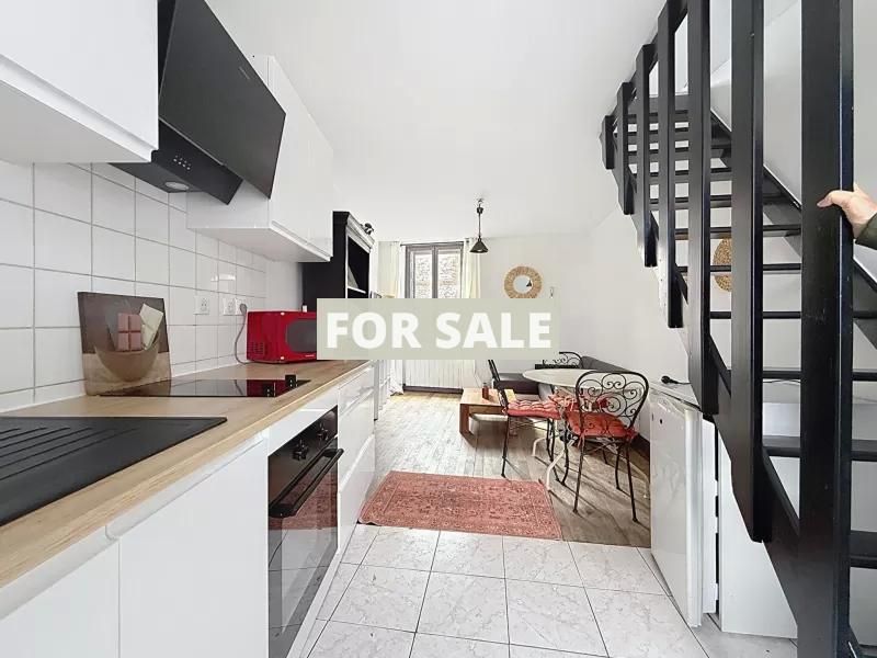 Property photo 3 of 12