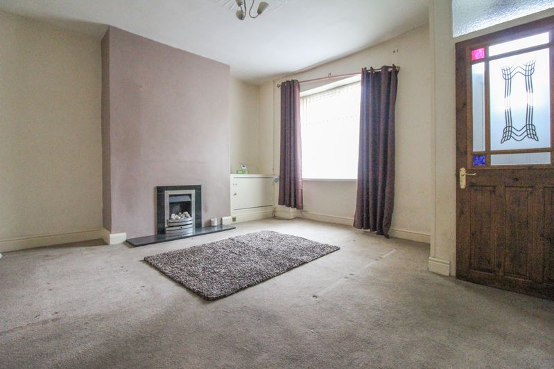 Property photo 2 of 10 Photo 3