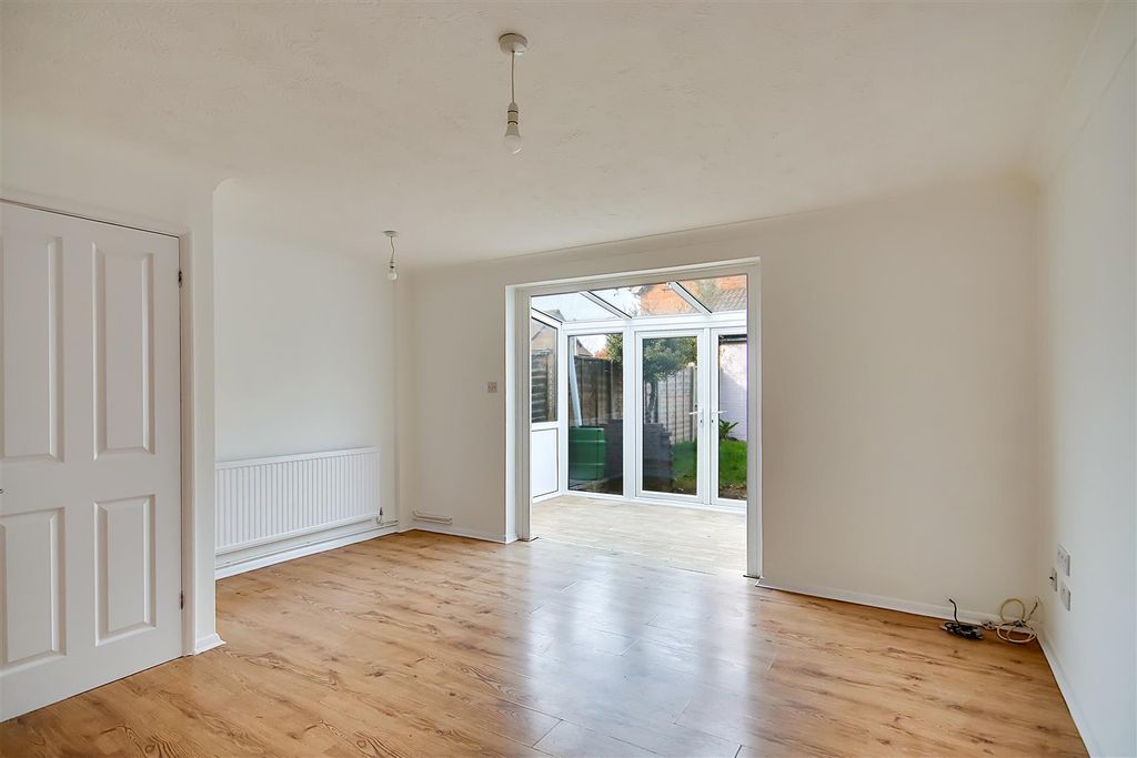 Property photo 2 of 14 Img_7253-Img_7255.Jpg