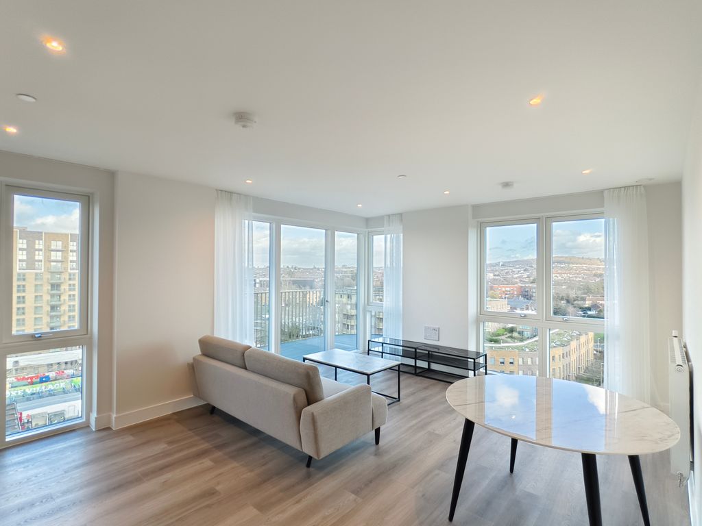 Property photo 1 of 30