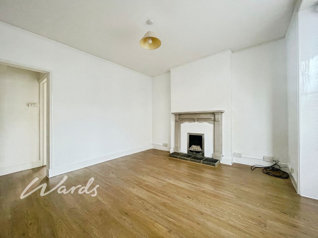 Property photo 3 of 10 Lounge