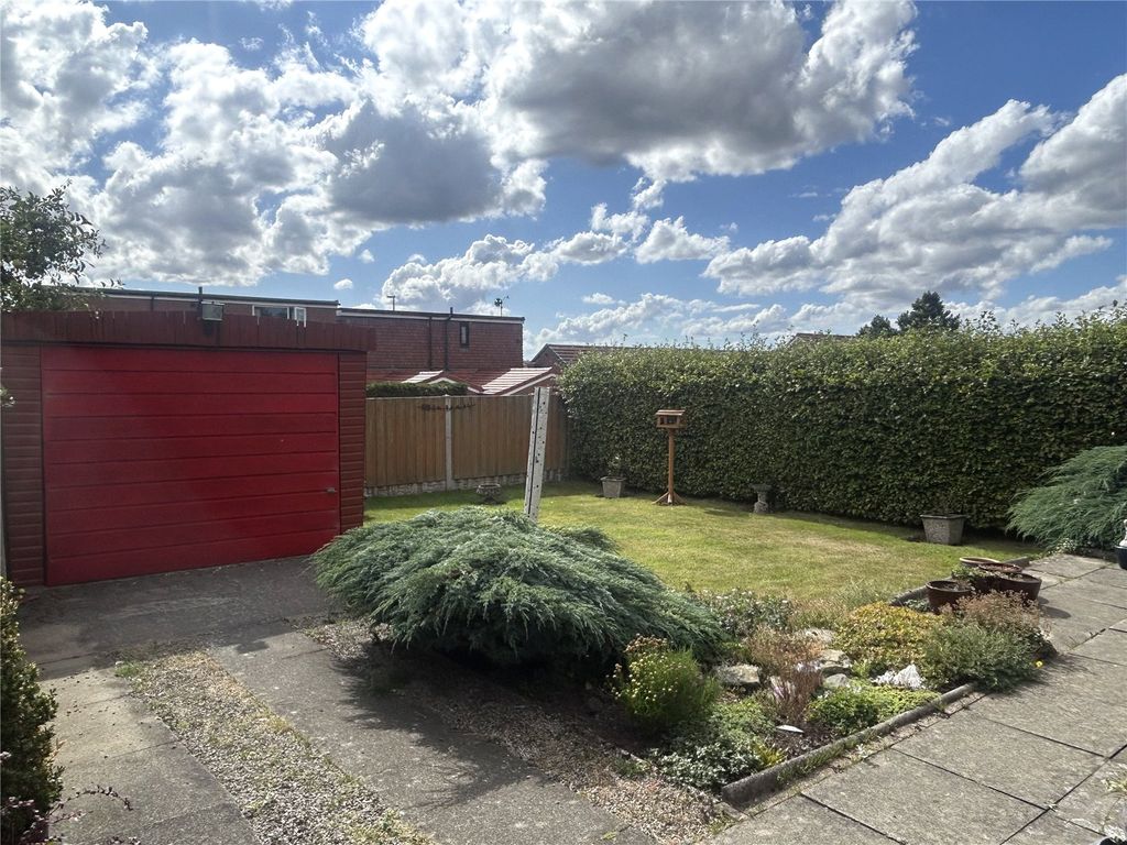 Property photo 2 of 16 External