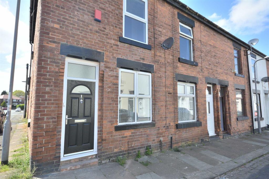 Property photo 1 of 11