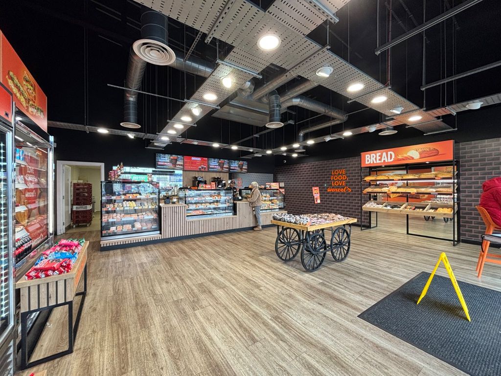 Property photo 1 of 9 Picture No. 02