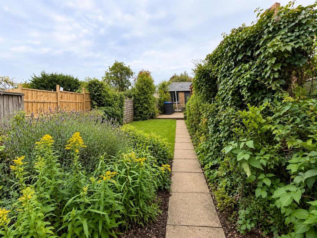 Property photo 3 of 14 External Shot