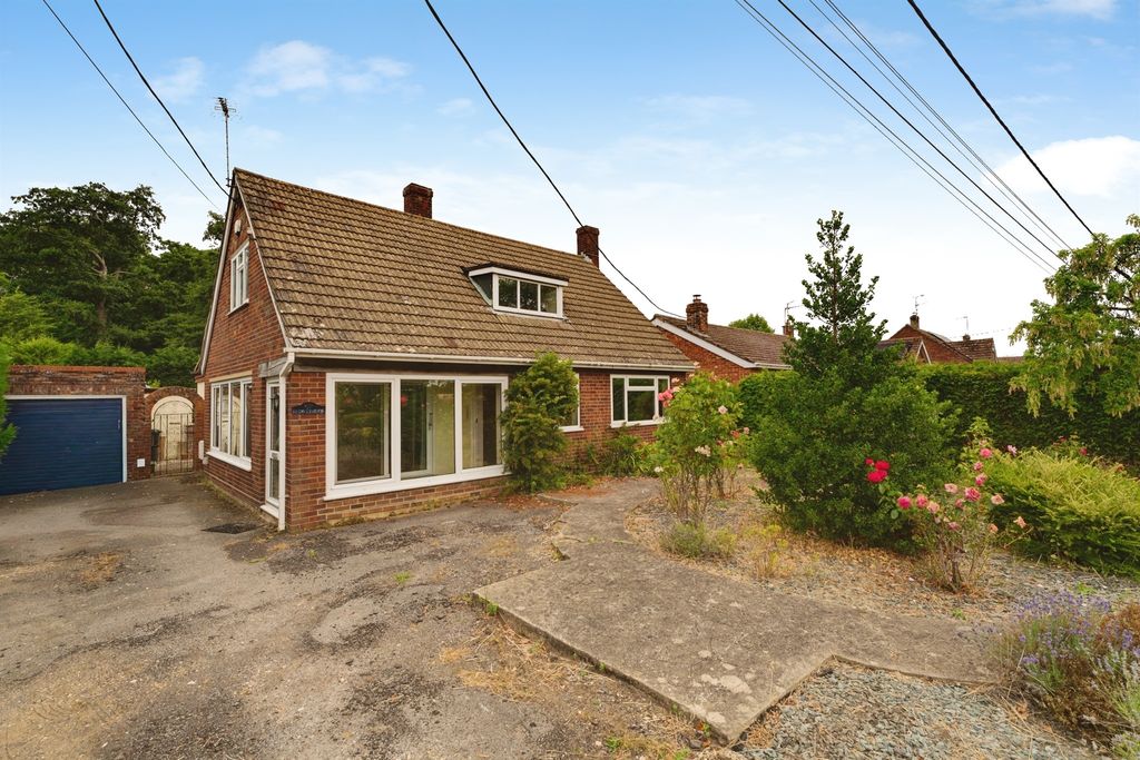 Property photo 1 of 20