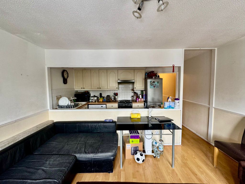 Property photo 3 of 7