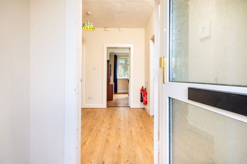 Property photo 2 of 44