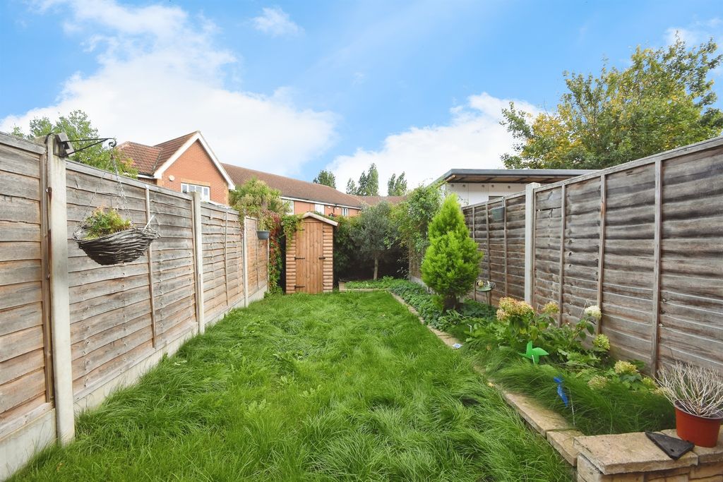 Property photo 2 of 14