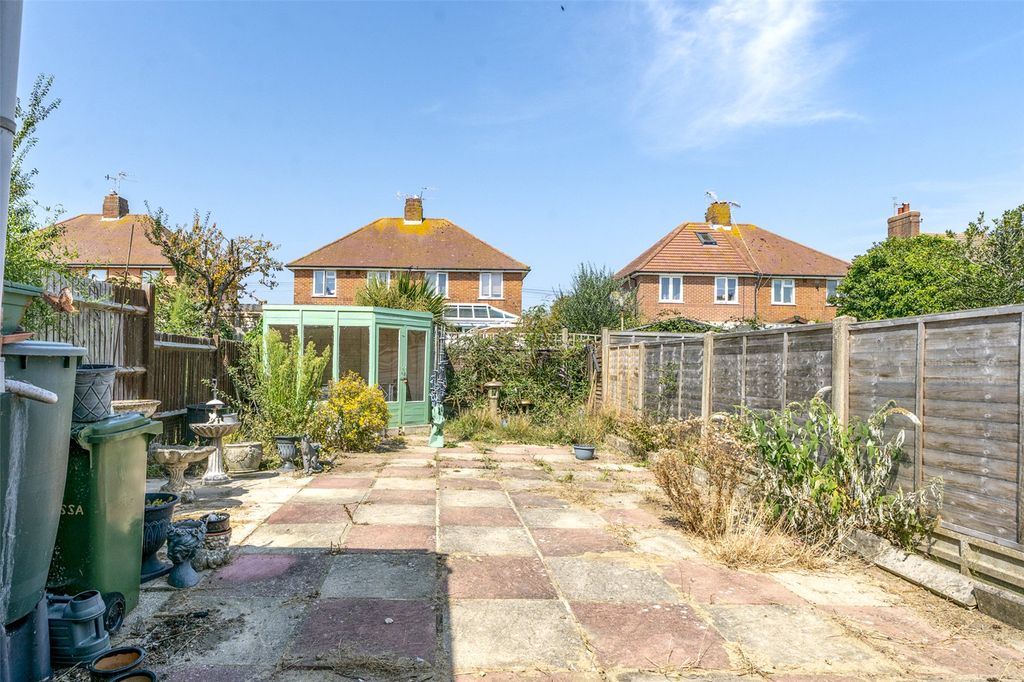 Property photo 2 of 21 Picture No. 09