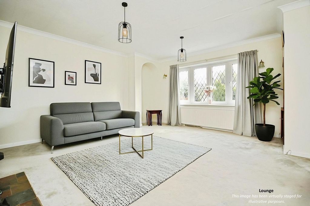 Property photo 3 of 26