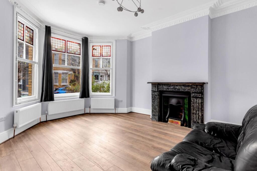 Property photo 2 of 22