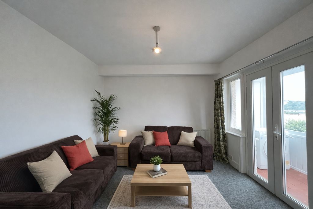 Property photo 1 of 8 Photo 15