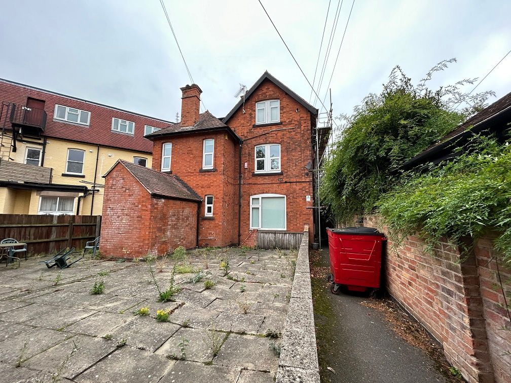 Property photo 3 of 11 Photo 3