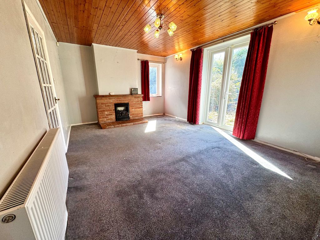 Property photo 2 of 13 Living Room