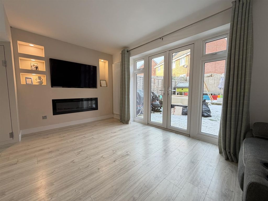 Property photo 2 of 19 Img_1319.Jpeg