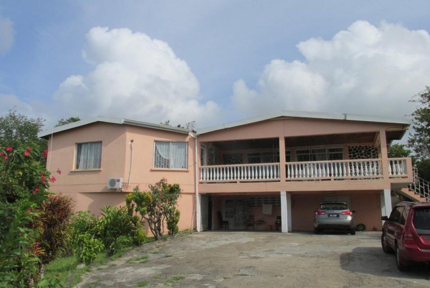 Property photo 1 of 5