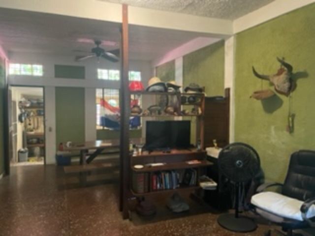 Property photo 3 of 46 <Alttext/>