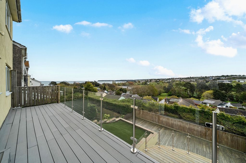 Additional image 22 of 3 bed flat for saleWheatlands Road, Paignton, Devon TQ4