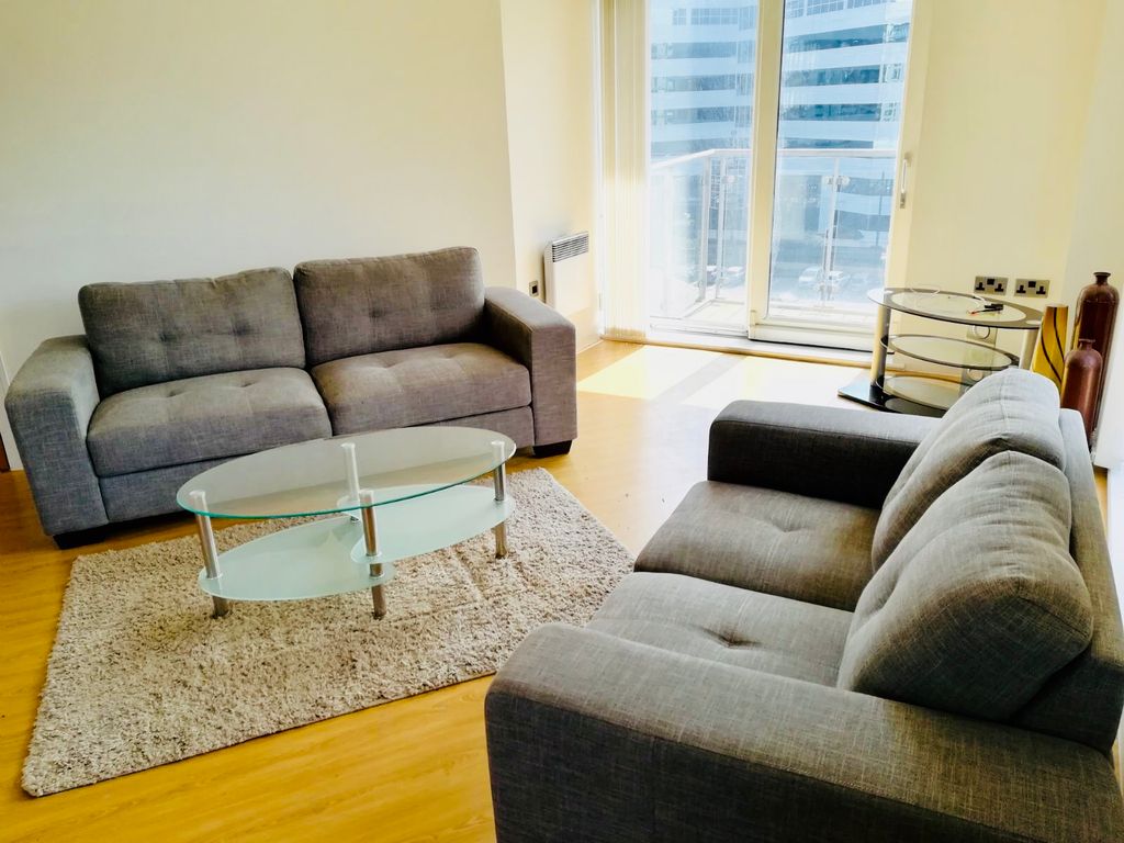 Property photo 3 of 12