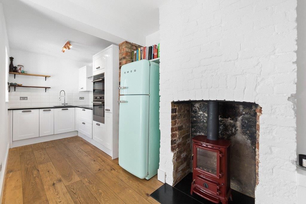 Property photo 3 of 10 Image