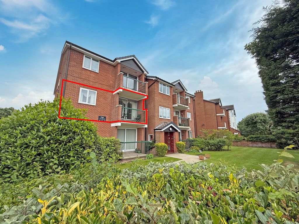 Property photo 1 of 17