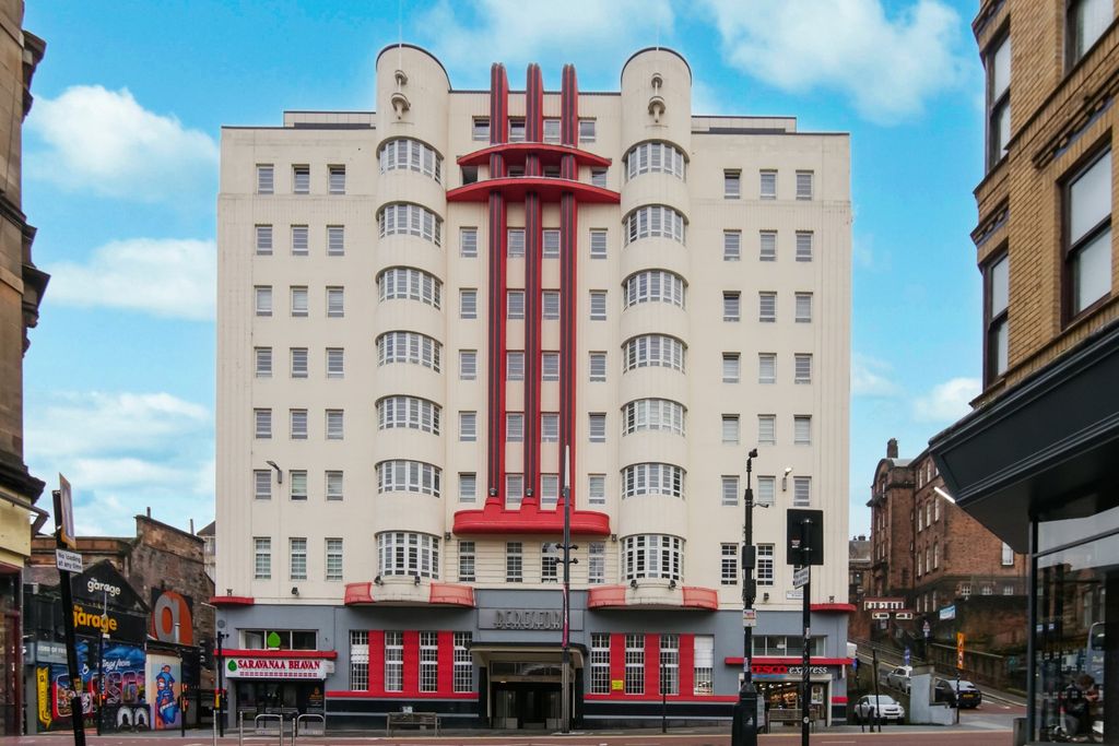 Property photo 1 of 22