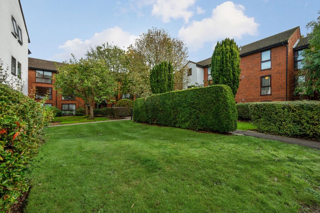 Property photo 2 of 7 4581791