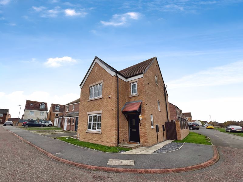 Property photo 1 of 16 Photo 5