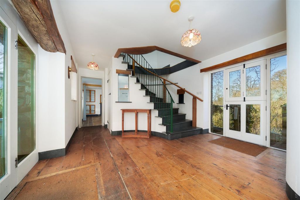 Property photo 2 of 63 Entrance