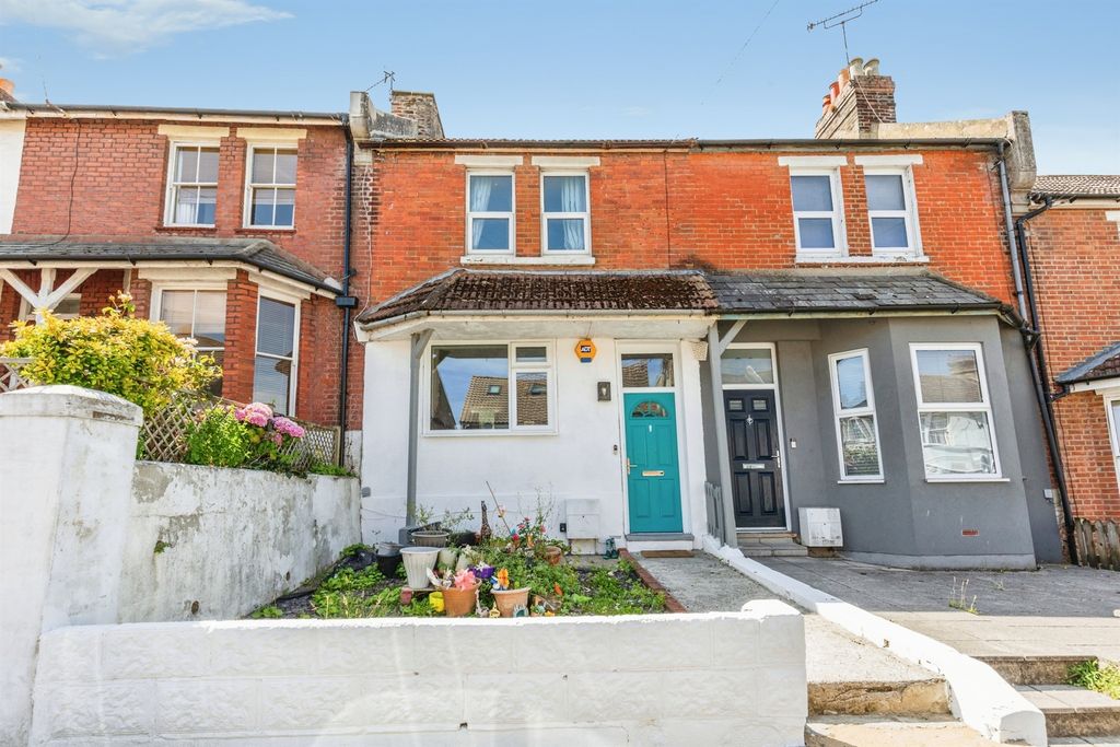 Property photo 1 of 19