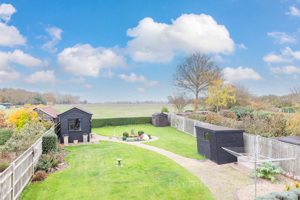 Property photo 2 of 20