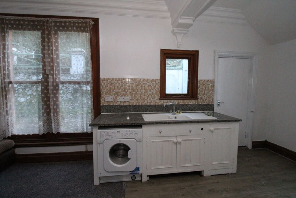 Property photo 2 of 5 Img_6993