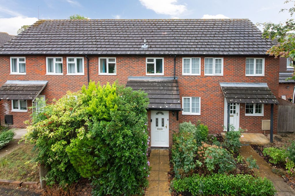 Property photo 1 of 17