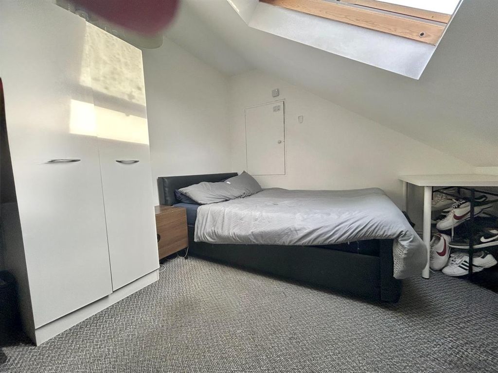 Property photo 1 of 7 13A22A73-d60F-4377-A5Bb-89230Ba59667.Jpg