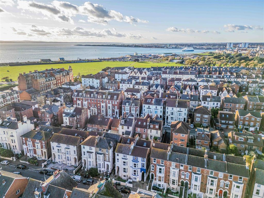 Property photo 1 of 23 Blue Star House-Aerials-Small-Porticomarketing-Nex
