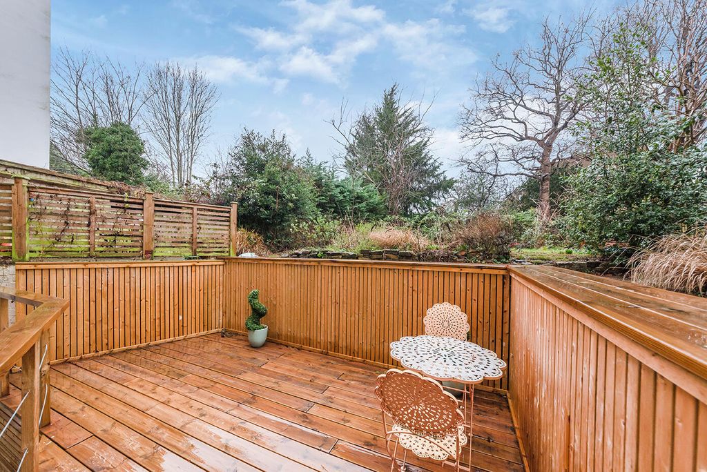 Property photo 1 of 11 Terrace / Patio