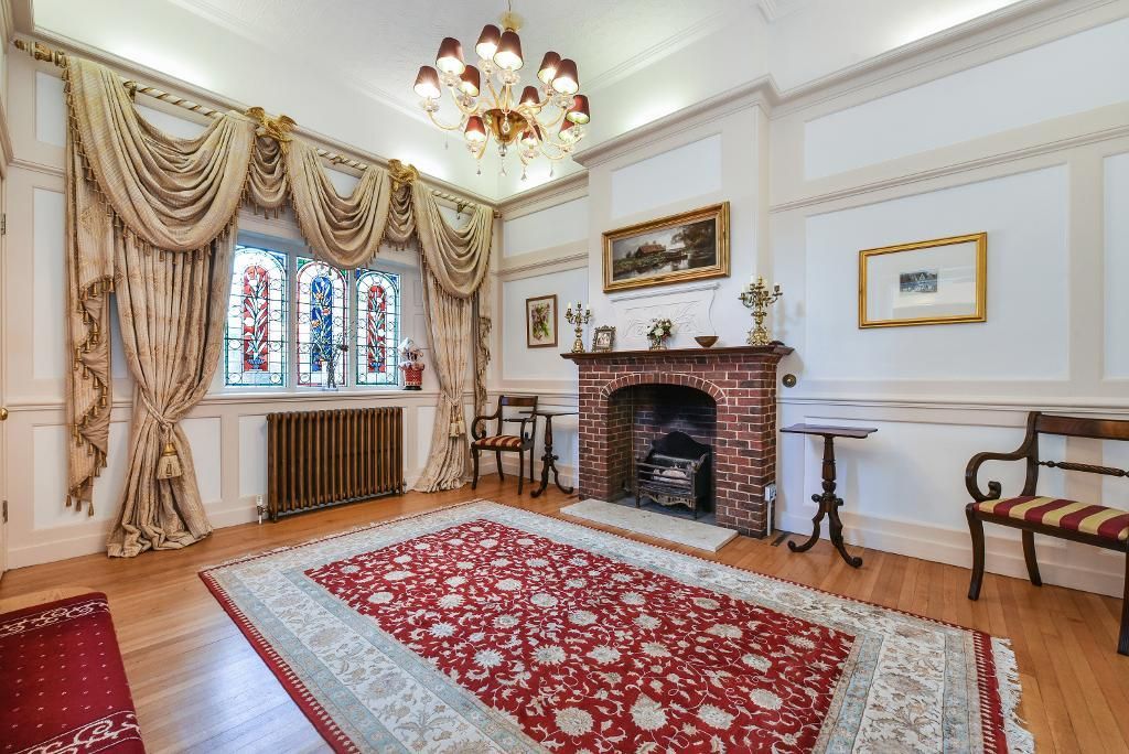 Property photo 3 of 25 Photo 3