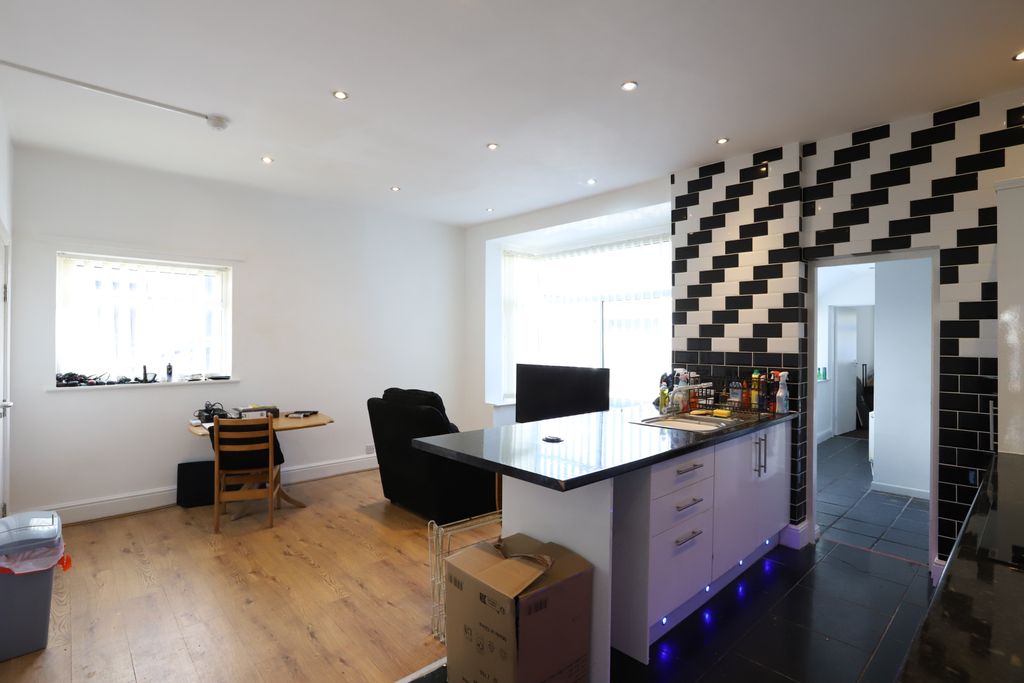 Property photo 3 of 26 Gf:Kitchen Lounge Area