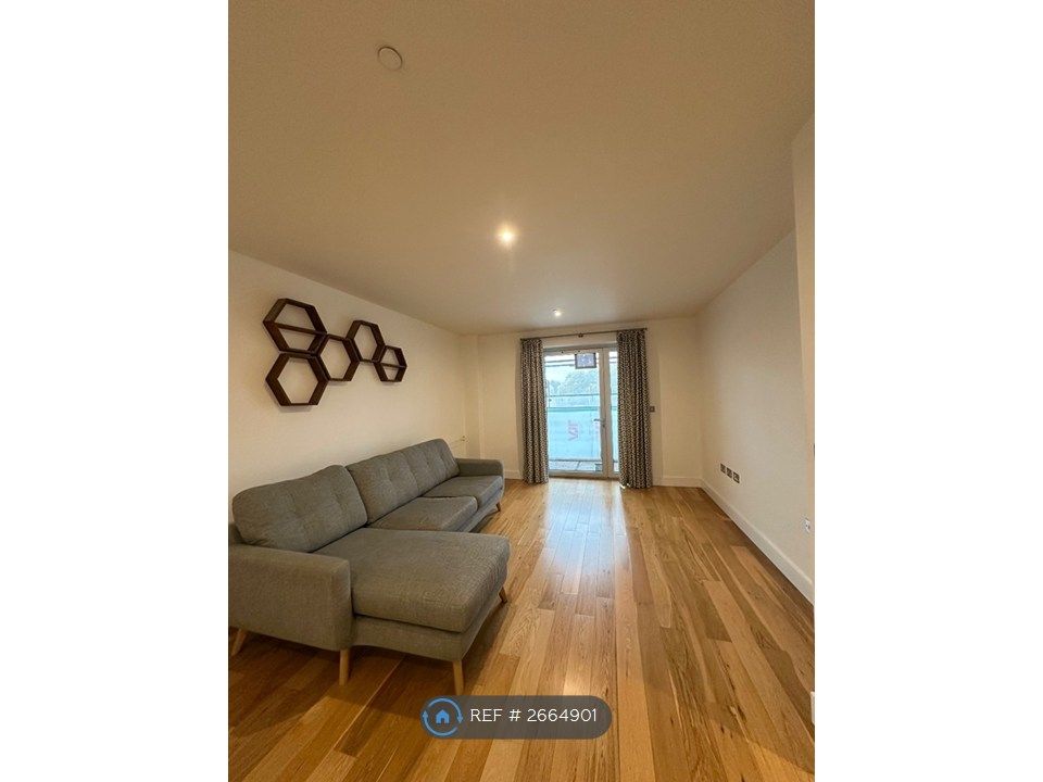 Property photo 3 of 11