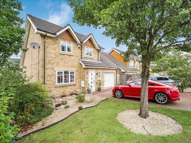 Property photo 1 of 44