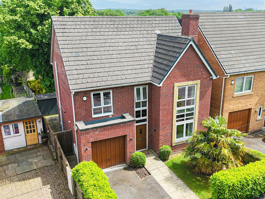 Property photo 1 of 25