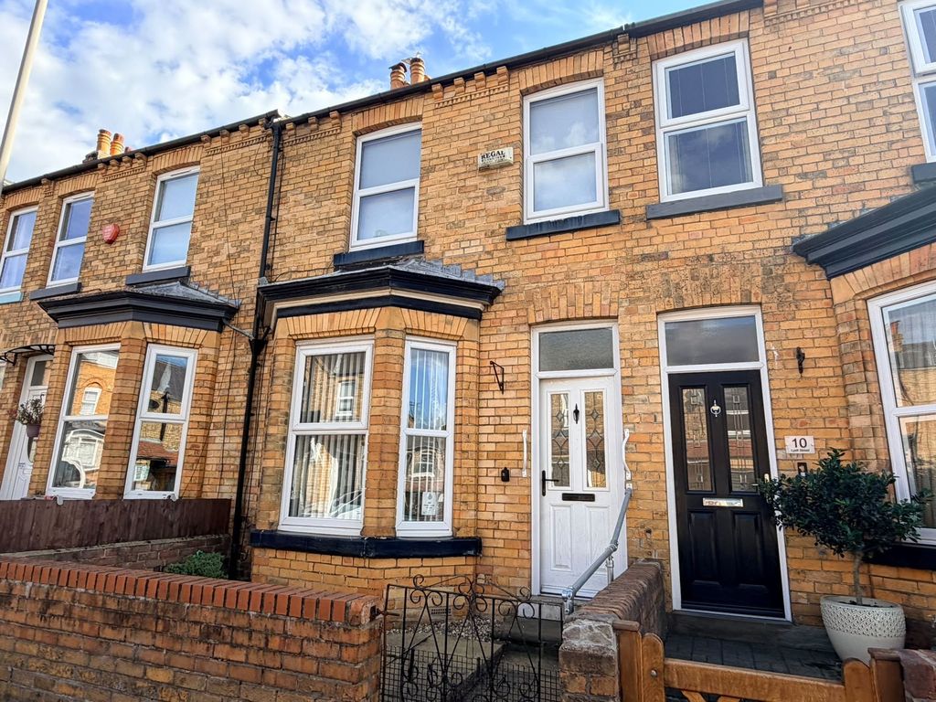 Property photo 1 of 14